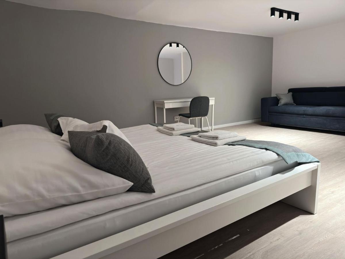 Jobelhome Blaha Apartment Budapest Ngoại thất bức ảnh