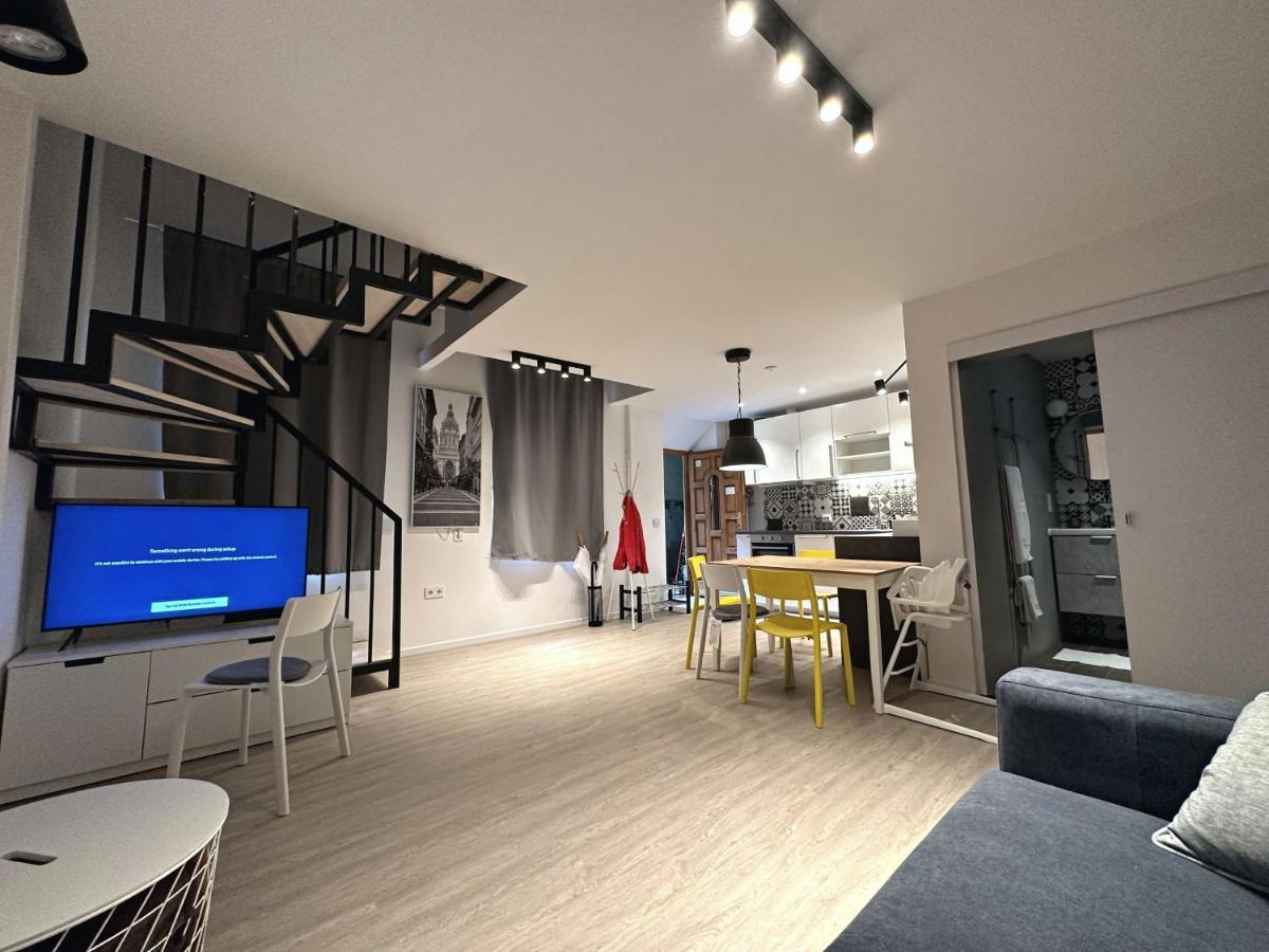 Jobelhome Blaha Apartment Budapest Ngoại thất bức ảnh